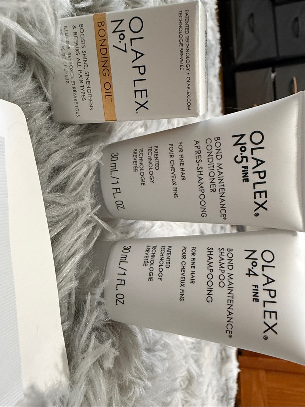OLAPLEX Travel Trio in White with Gold Accent